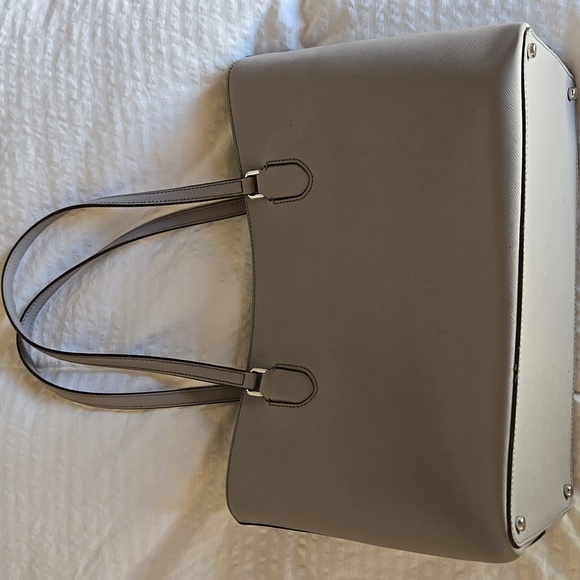 Kate Spade Purse - Picture 3 of 4